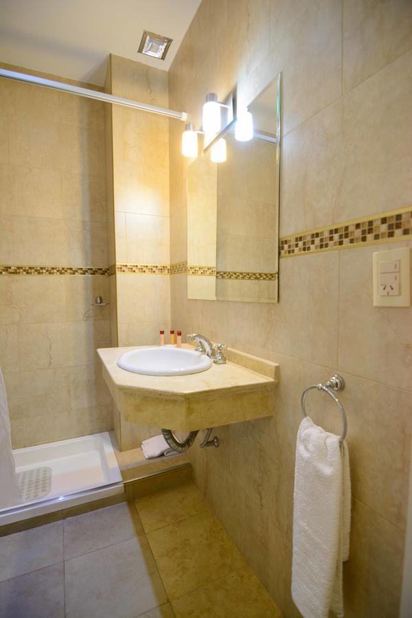 Hotel Urbano ลาบันดา ภายนอก รูปภาพ