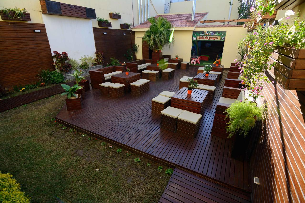 Hotel Urbano ลาบันดา ภายนอก รูปภาพ